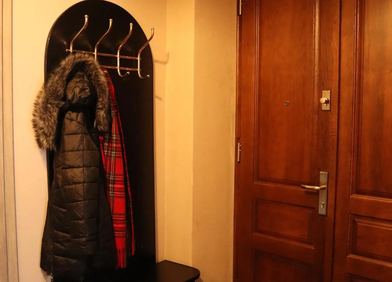 555 Flat - 55 M² Mieszkanie, 5 Min - Dworzec Glowny Krakow 0*,  Poland