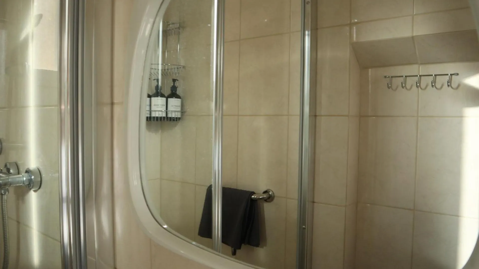 555 Flat - 55 M² Mieszkanie, 5 Min - Dworzec Glowny Krakow